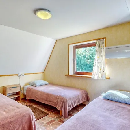 Holidayhouse With Sauna And Pond Leesoja Puhkemaja 펜션 Ranniku