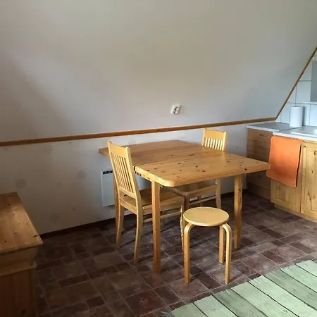 בית נופש Holidayhouse With Sauna And Pond Leesoja Puhkemaja