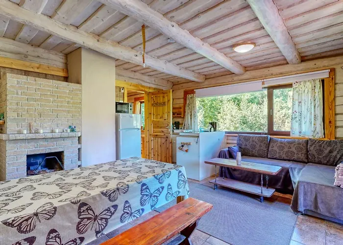 Holidayhouse With Sauna And Pond Leesoja Puhkemaja Holiday home *