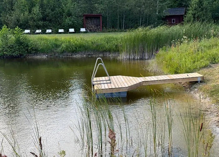 Holidayhouse With Sauna And Pond Leesoja Puhkemaja