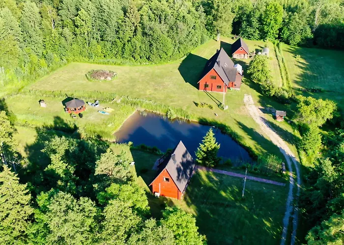 Holidayhouse With Sauna And Pond Leesoja Puhkemaja Holiday home *